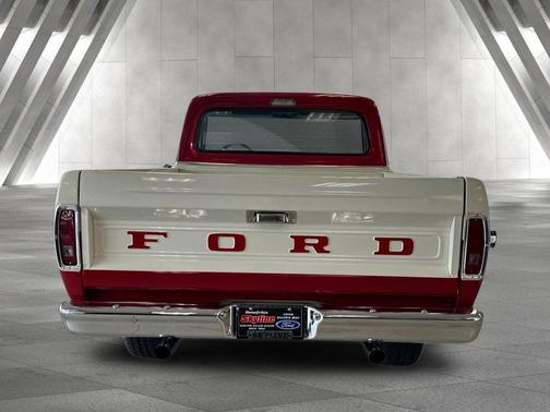 1970 Ford F100 Base