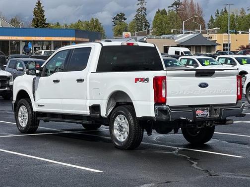 2024 Ford F-250 XLT