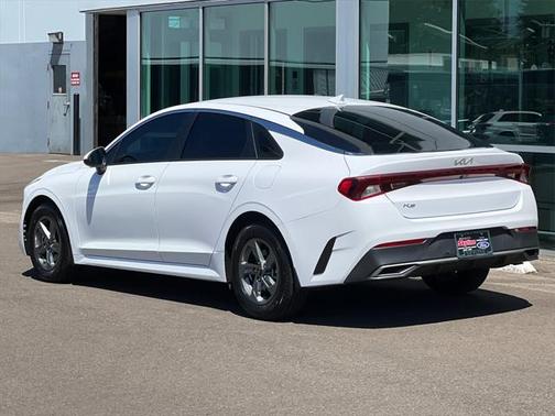2022 Kia K5 LX