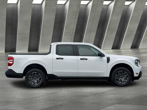 Oxford White 2026 Ford Maverick XLT