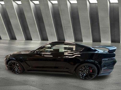 2017 Ford Shelby GT350 Base
