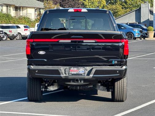2025 Ford F-150 Lightning LARIAT