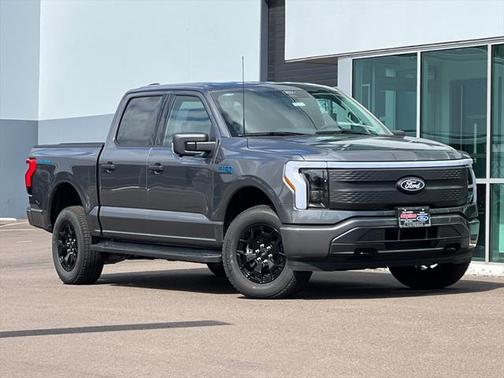2025 Ford F-150 Lightning XLT
