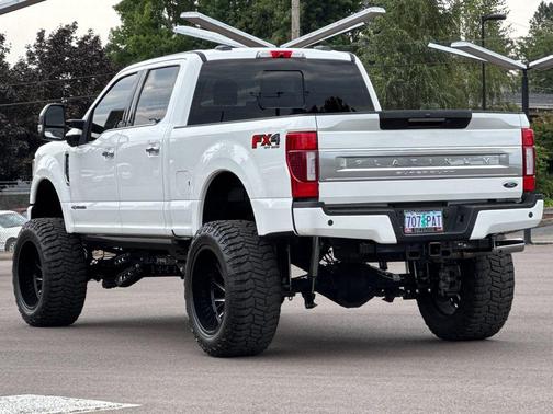 2022 Ford F-350 Platinum