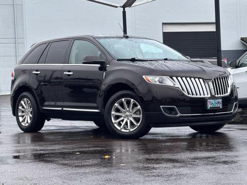 2013 Lincoln MKX Base