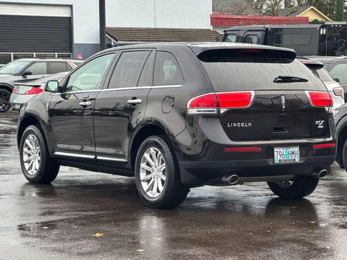 2013 Lincoln MKX Base