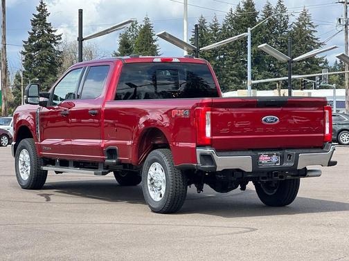 2025 Ford F-350 XLT