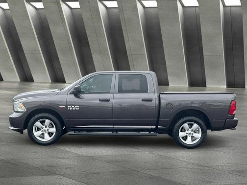 2015 RAM 1500 Tradesman/Express