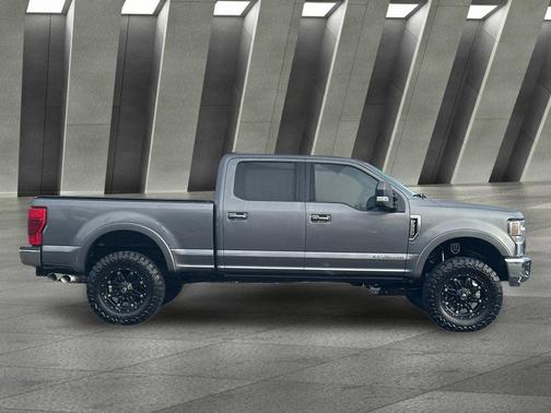 2022 Ford F-350 Lariat