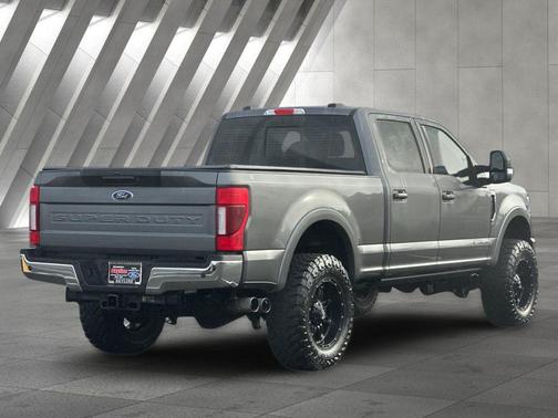 2022 Ford F-350 Lariat