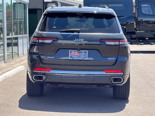 2022 Jeep Grand Cherokee L Overland