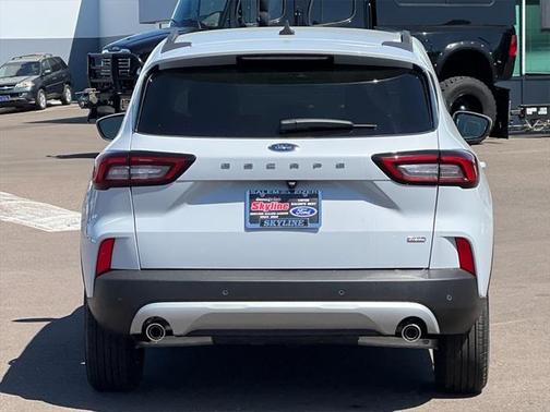2025 Ford Escape PHEV SE