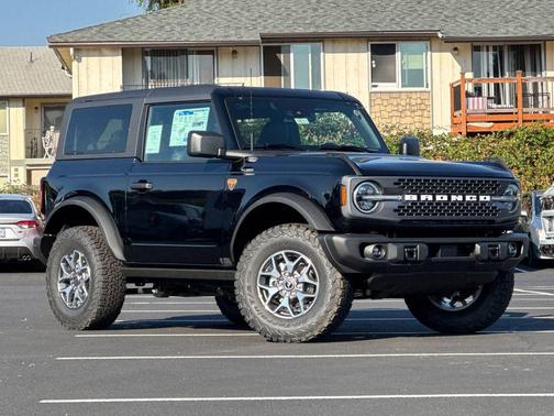 2025 Ford Bronco Badlands