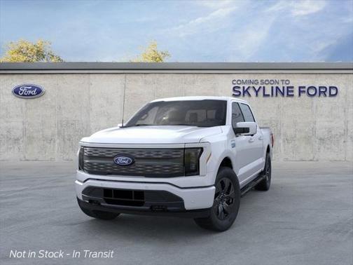 2025 Ford F-150 Lightning LARIAT
