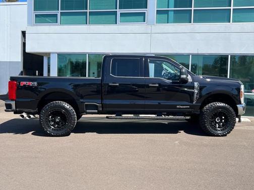 2024 Ford F-250 XLT