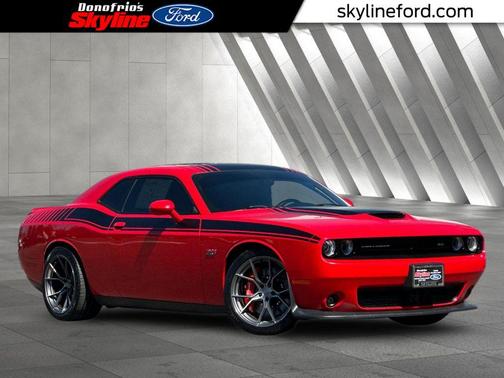 2016 Dodge Challenger SRT 392