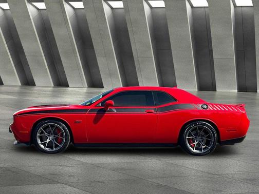 2016 Dodge Challenger SRT 392