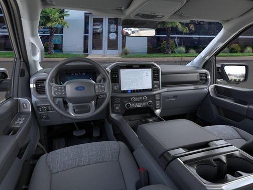 White Metallic 2025 Ford F-150 XLT