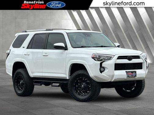 Super White 2021 Toyota 4Runner SR5