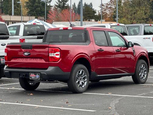 2025 Ford Maverick XLT