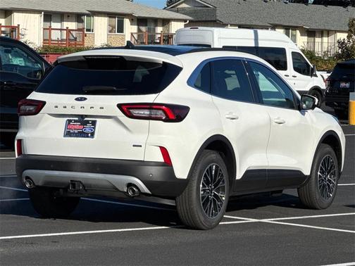 2025 Ford Escape PHEV SE