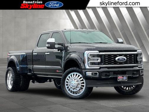 2025 Ford F-450 Platinum