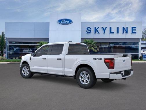 Oxford White 2026 Ford F-150 XLT