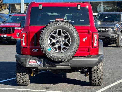 2025 Ford Bronco Badlands