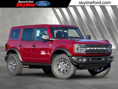 Ruby Red Metallic Tinted Clearcoat 2025 Ford Bronco Badlands SUV