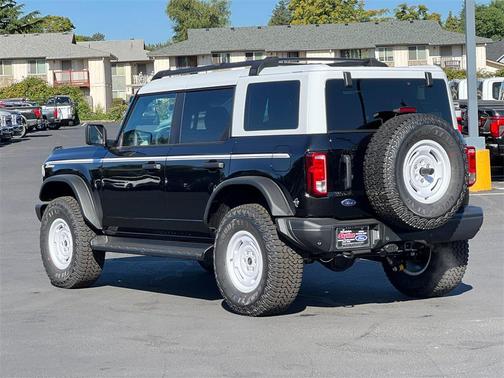 2025 Ford Bronco Heritage Edition