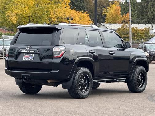 2017 Toyota 4Runner SR5