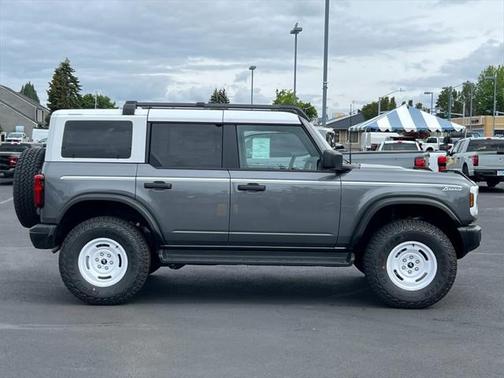 2025 Ford Bronco Heritage Edition