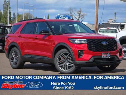 2025 Ford Explorer ST