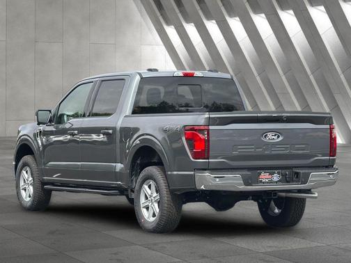 Carbonized Gray Metallic 2026 Ford F-150 XLT