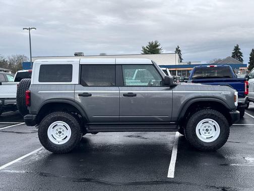 2025 Ford Bronco Heritage Edition