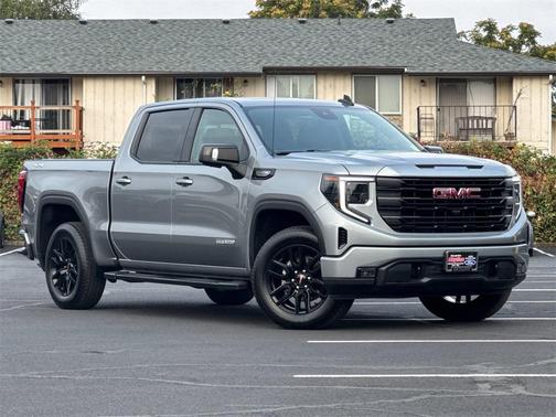 2023 GMC Sierra 1500 Elevation