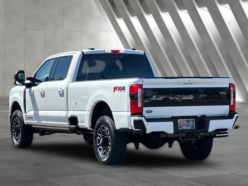 Star White Metallic Tri-Coat 2026 Ford F-350 Platinum
