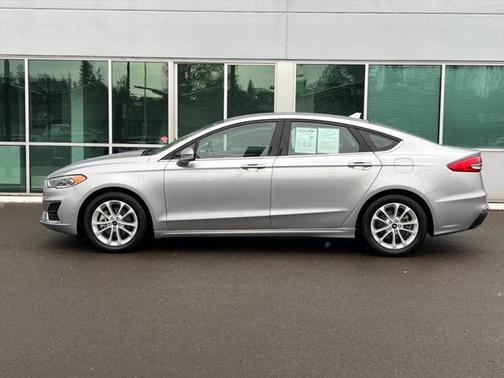 2020 Ford Fusion SEL