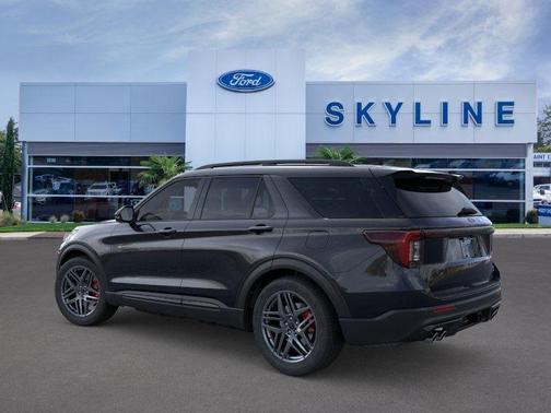 2025 Ford Explorer ST
