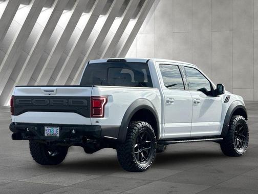 Oxford White 2019 Ford F-150 Raptor