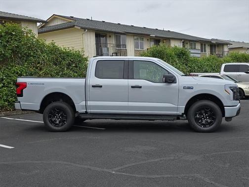 2025 Ford F-150 Lightning XLT