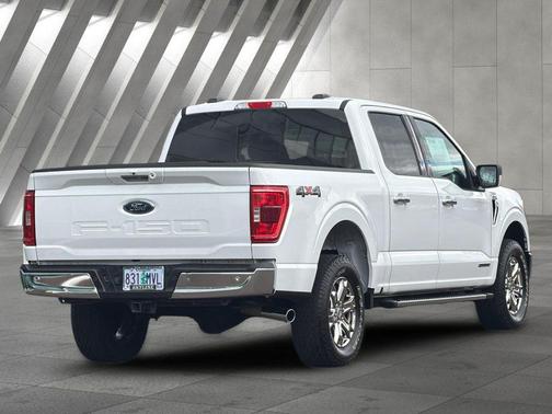Oxford White 2021 Ford F-150 XLT