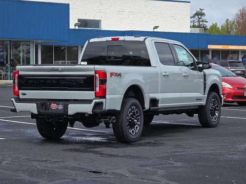 2025 Ford F-250 Platinum