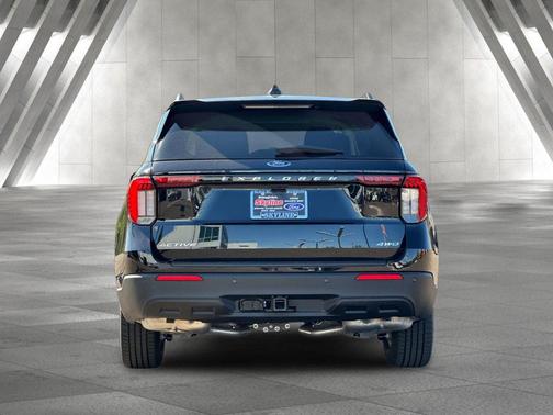 Agate Black Metallic 2026 Ford Explorer Active