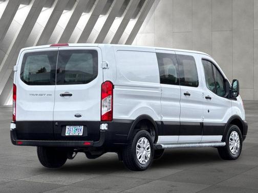 2019 Ford Transit-250 Base