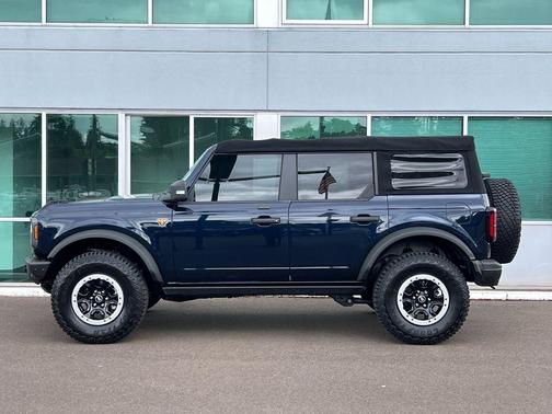2021 Ford Bronco Badlands
