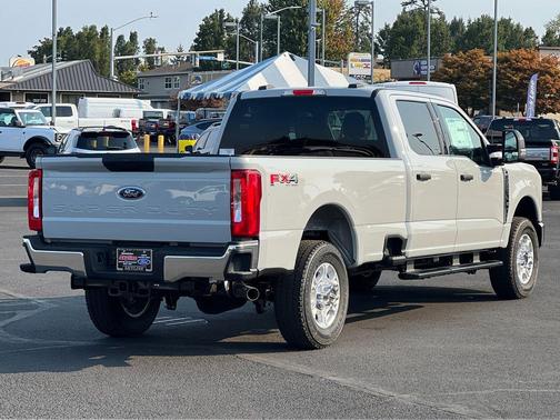 2026 Ford F-350 XLT