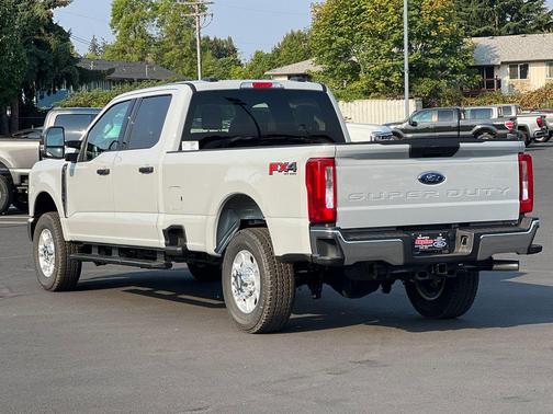 2026 Ford F-350 XLT