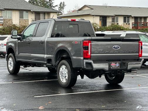 2026 Ford F-350 XLT