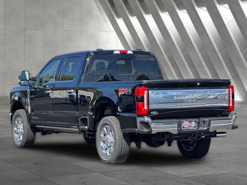 Agate Black Metallic 2025 Ford F-250 King Ranch
